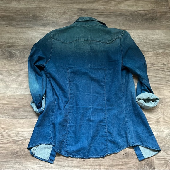 Zara Blue Jean button-up Shirt/Jacket. Women’s size US XS - Picture 6 of 9